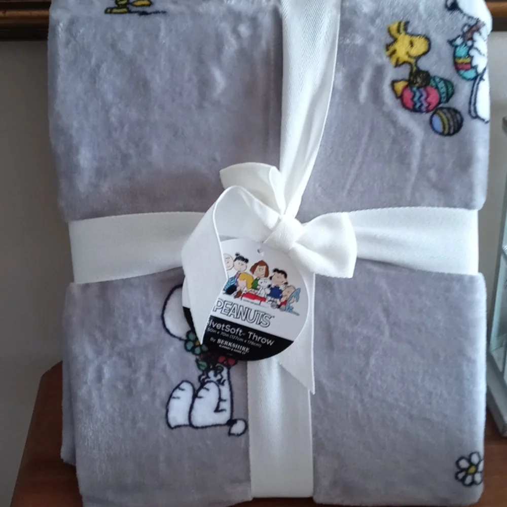Snoopy throw